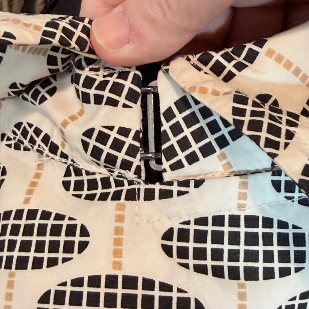 GAP Monochrome Geometric Trench Coat - Picture 7 of 15
